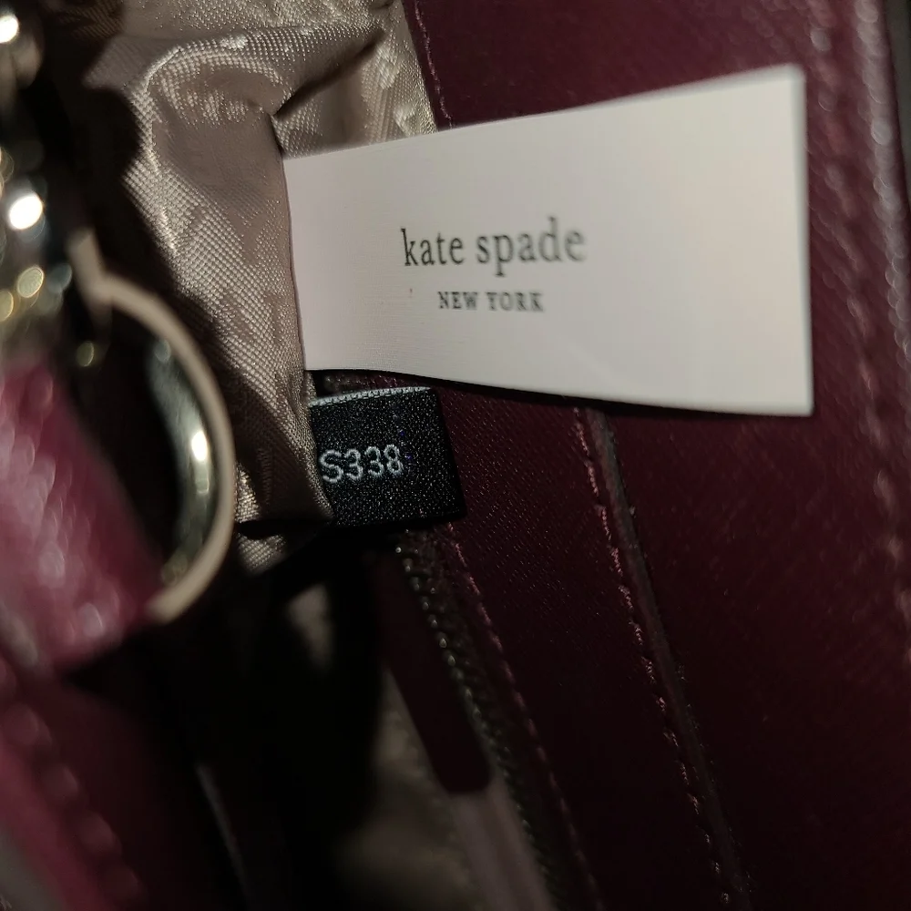 KATE SPADE NWOT Laurel Way Reese Wine 3 compartment Crossbody Purse